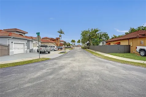5502 SW 162nd Place Miami FL 33185