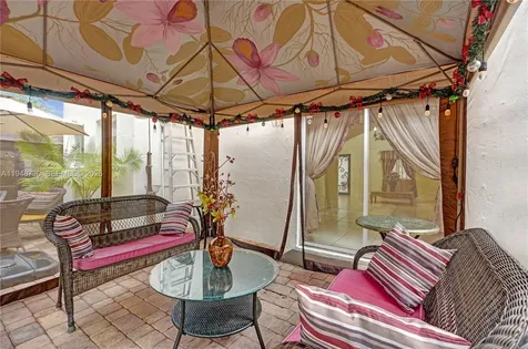 5502 SW 162nd Place Miami FL 33185