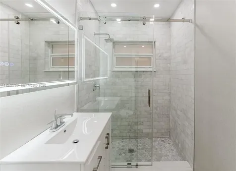 4201 Indian Creek Drive Miami Beach FL 33140