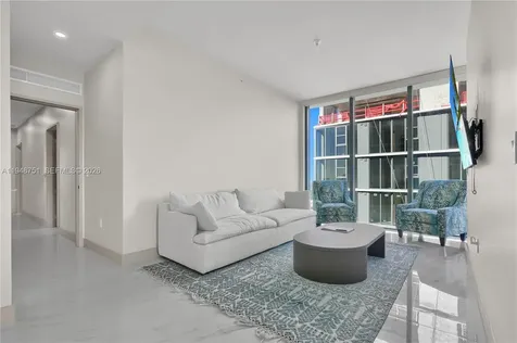 700 NE 24 Miami FL 33137