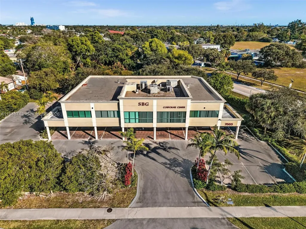 7665 Davie Road Extension Davie FL 33024