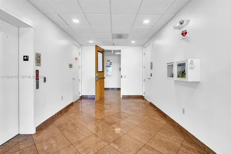 7665 Davie Road Extension Davie FL 33024