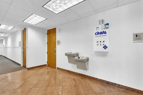 7665 Davie Road Extension Davie FL 33024