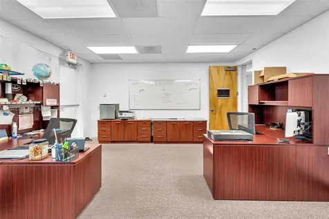 7665 Davie Road Extension Davie FL 33024