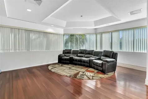 7665 Davie Road Extension Davie FL 33024