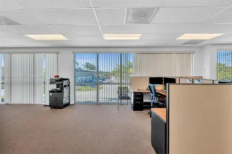 7665 Davie Road Extension Davie FL 33024