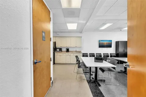 7665 Davie Road Extension Davie FL 33024