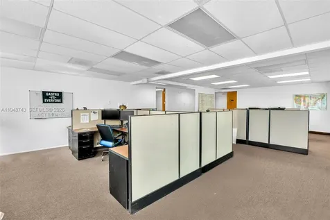 7665 Davie Road Extension Davie FL 33024