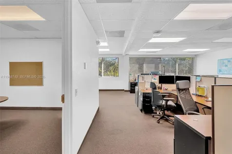 7665 Davie Road Extension Davie FL 33024
