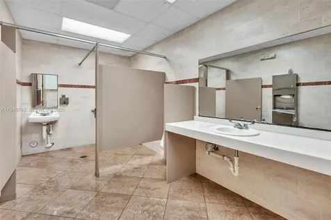 7665 Davie Road Extension Davie FL 33024