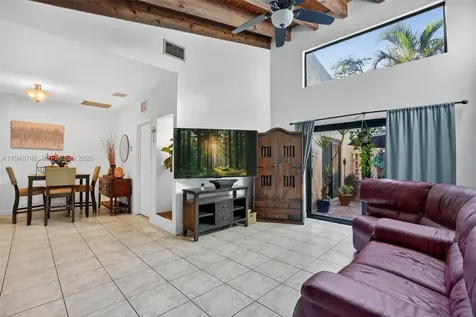 9770 NW 15th Street Pembroke Pines FL 33024