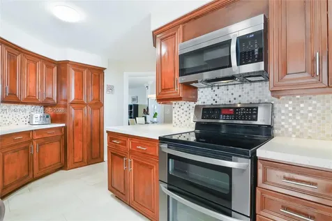 333 Sunset Drive Fort Lauderdale FL 33301
