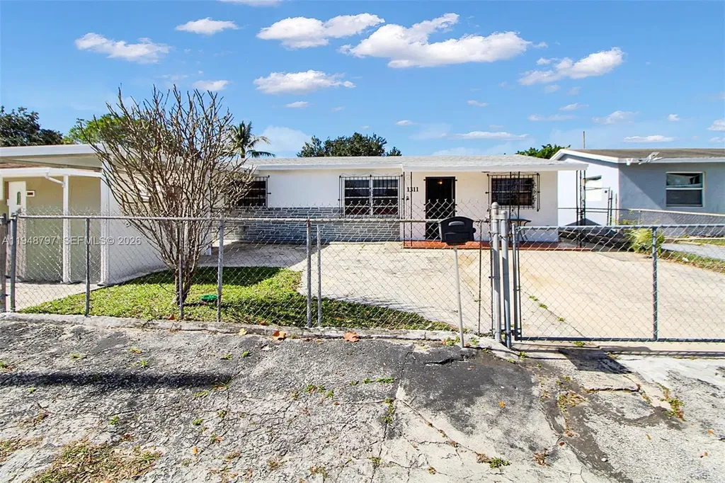 1311 SW 33rd Terrace Fort Lauderdale FL 33312
