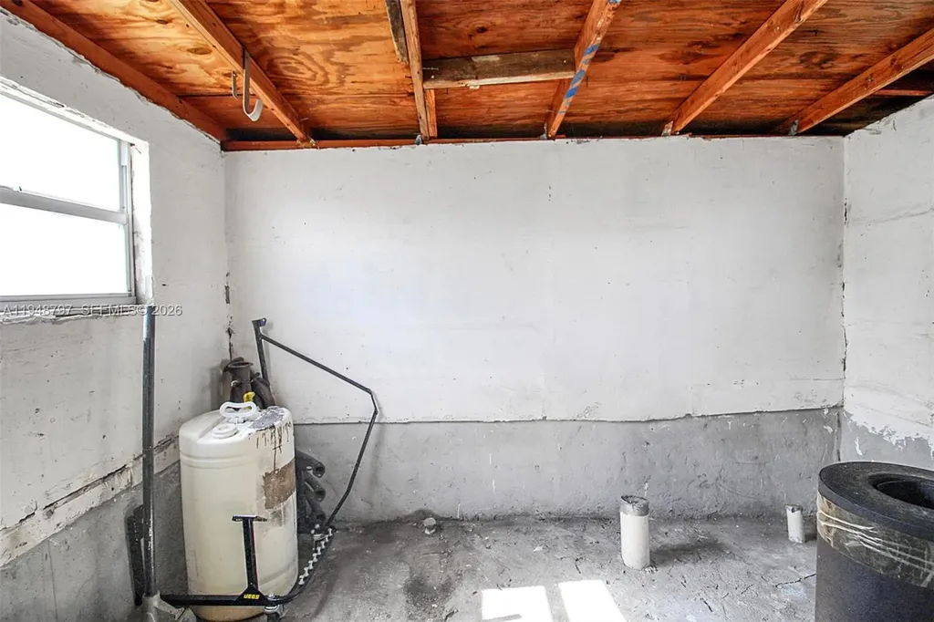 1311 SW 33rd Terrace Fort Lauderdale FL 33312