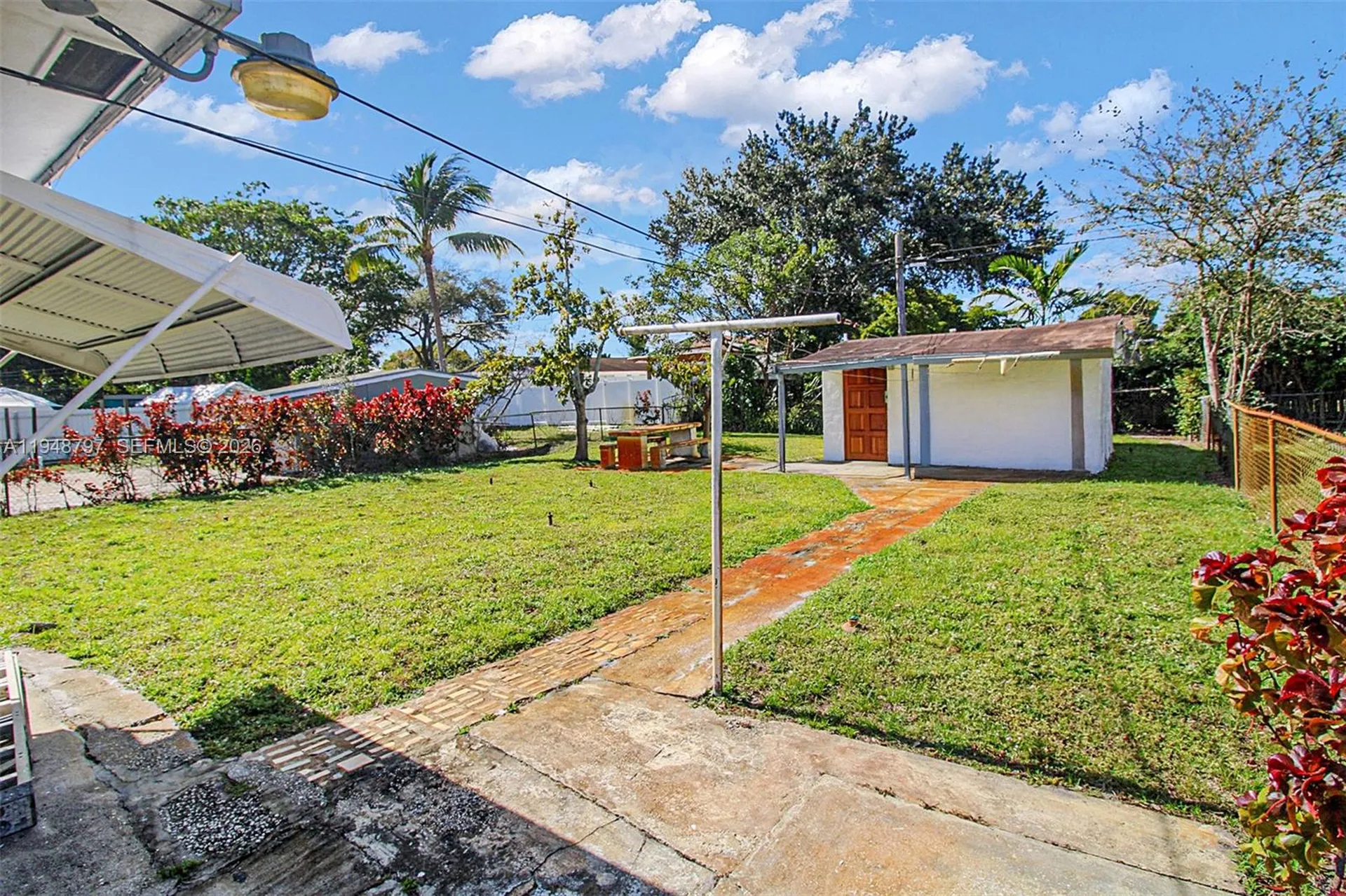 1311 SW 33rd Terrace Fort Lauderdale FL 33312