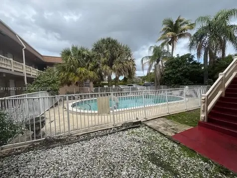 241 SE 9th Avenue Pompano Beach FL 33060