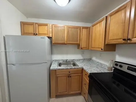 241 SE 9th Avenue Pompano Beach FL 33060