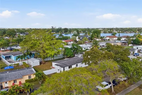 11065 SW 52nd Drive Miami FL 33165