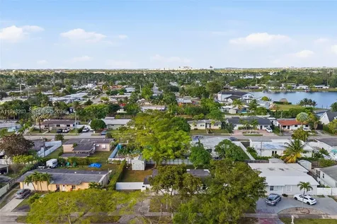 11065 SW 52nd Drive Miami FL 33165