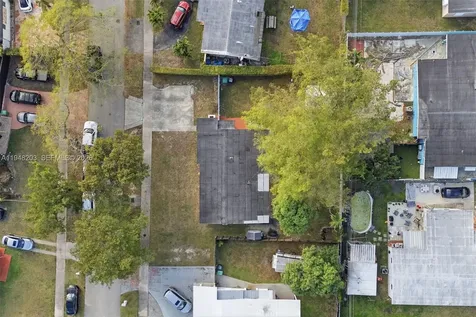 11065 SW 52nd Drive Miami FL 33165