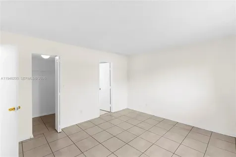 6900 SW 39th Street Davie FL 33314