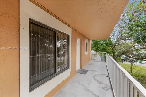 6900 SW 39th Street Davie FL 33314