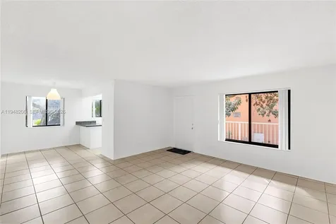 6900 SW 39th Street Davie FL 33314