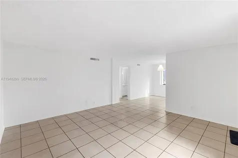 6900 SW 39th Street Davie FL 33314