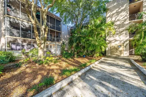 469 N Pine Island Road Plantation FL 33324