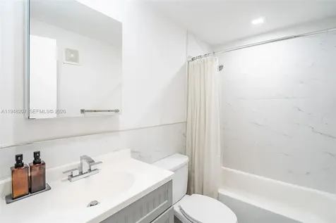 469 N Pine Island Road Plantation FL 33324