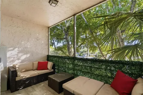 469 N Pine Island Road Plantation FL 33324