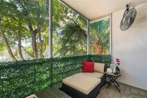 469 N Pine Island Road Plantation FL 33324