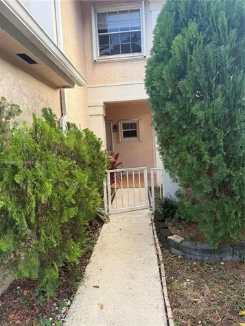 11864 SW 99th Street Miami FL 33186