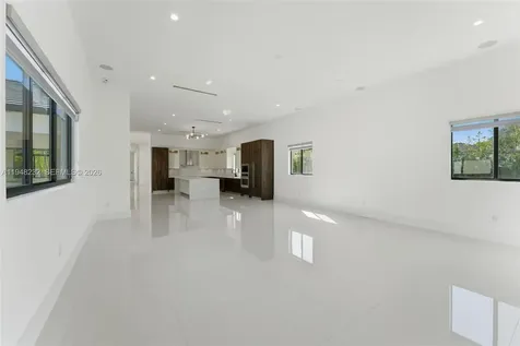 10005 SW 66th Street Miami FL 33173