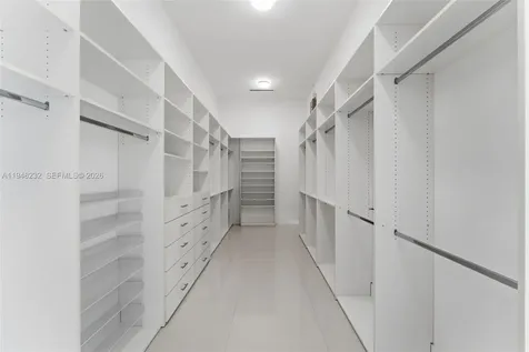 10005 SW 66th Street Miami FL 33173