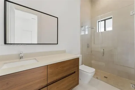 10005 SW 66th Street Miami FL 33173