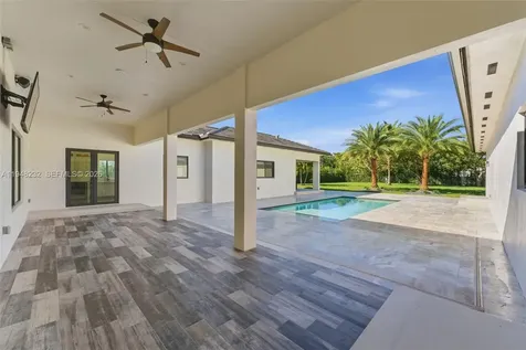 10005 SW 66th Street Miami FL 33173