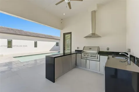 10005 SW 66th Street Miami FL 33173