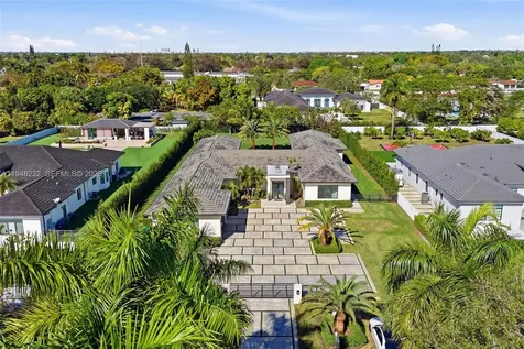 10005 SW 66th Street Miami FL 33173