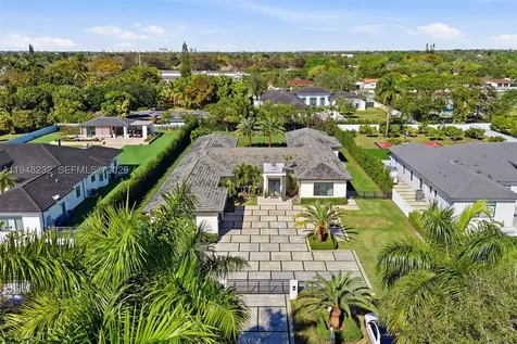 10005 SW 66th Street Miami FL 33173