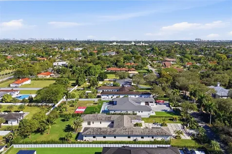 10005 SW 66th Street Miami FL 33173