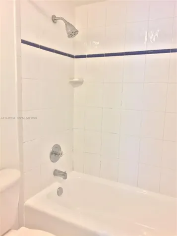 9225 SW 87th Avenue Miami FL 33176