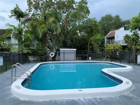 9225 SW 87th Avenue Miami FL 33176
