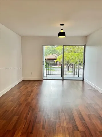 9225 SW 87th Avenue Miami FL 33176