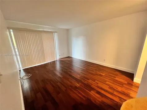 9225 SW 87th Avenue Miami FL 33176
