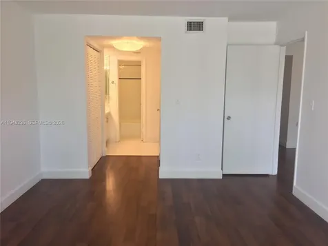 9225 SW 87th Avenue Miami FL 33176