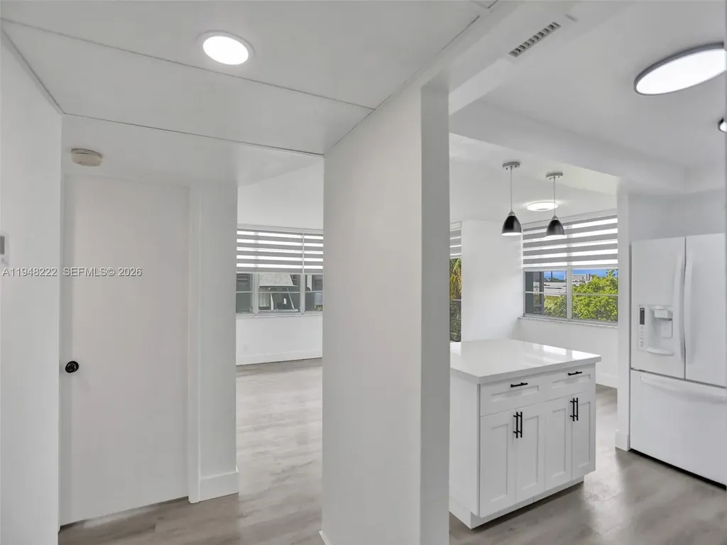 2771 Taft Street Hollywood FL 33020