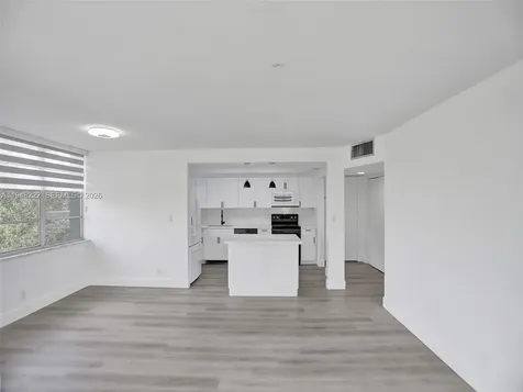2771 Taft Street Hollywood FL 33020