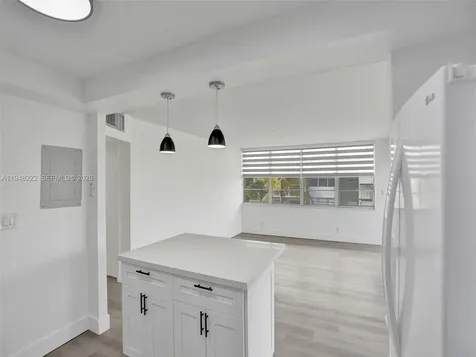 2771 Taft Street Hollywood FL 33020