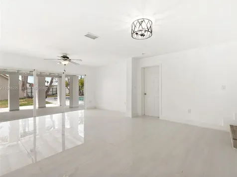 13841 SW 17th Terrace Miami FL 33175